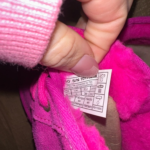 NWT UGG Neumel II Boots Pink Size 6 - Picture 6 of 7